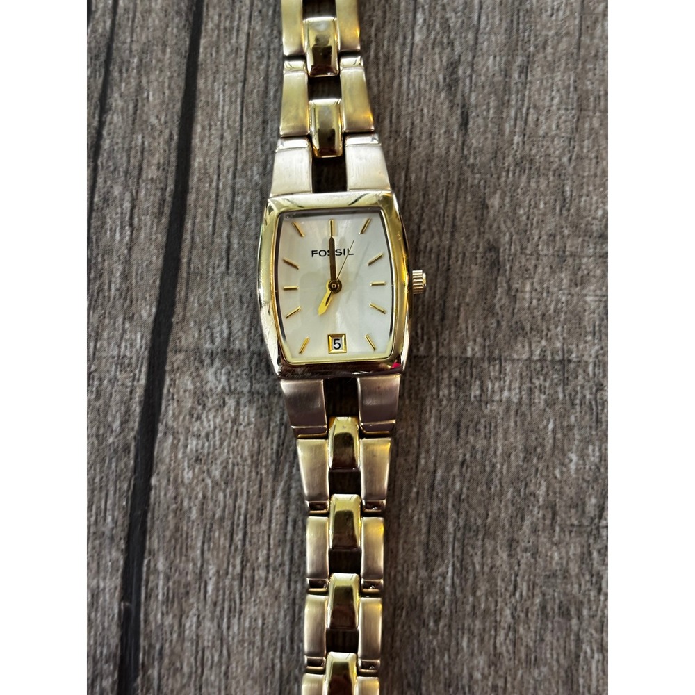 Vintage Fossil Women Gold Tone Rectangular Dial Link Bracelet Watch ES-1103 - Picture 3 of 7